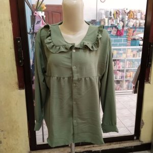 Ini adalah Blouse Crinkle Sanghai Sage size: LD105cm, material: cotton, color: green sage, brand: blousecrincklebojonegoro, age_group: all ages, style: casual,office, gender: female, pattern: plain,