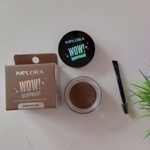 Ini adalah Implora Brow Pomade Dark Brown brand: implora, age_group: all ages, gender: female, capacity: 2.5 ml, ingredients: Isododecane, Ceresin Wax, Isohexadecane, Beeswax, Polyethylene, Microcrystalline Wax, Aluminum Hydroxide, Sorbitan Sesquioleate,