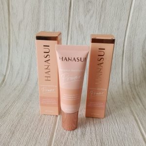 Ini adalah Hanasui Poreless Primer brand: Hanasui, age_group: all ages, gender: female, capacity: 20 ml, ingredients: Aqua, Glycerin, Niacinamide, Biosaccharide Gum-1, Dipropylene Glycol, Hydroxyethyl Acrylate/Sodium Acryloyldimethyl Taurate Copolymer, Sodium Acrylates Crosspolymer-2, Sodium Polyacrylate, Trideceth-6, Hydrogenated Polydecene, Magnesium Sulfate, Disodium EDTA, Sodium Tocopheryl Acetate, Bisabolol, Fragrance, Aluminum Hydroxide, CI 77492, Butylene Glycol, Dimethicone/Vinyl Dimethicone Crosspolymer, Laureth-23, Laureth-4, Synthetic Fluorphlogopite, Carbomer, Polysorbate 20, Palmitoyl Tripeptide-1, Palmitoyl Tetrapeptide-7, CI 77891, CI 77491,