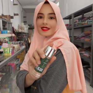 Ini adalah Parfum Aquila Eau De Cologne brand: Indowangi, age_group: all ages, gender: female, capacity: 30 ml, ingredients: Ethyl Alcohol, Fragrance,