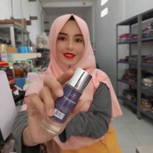 Ini adalah Parfum Cinnamon brand: Indowangi, age_group: all ages, gender: female, capacity: 30 ml, ingredients: Ethyl Alcohol, Fragrance,