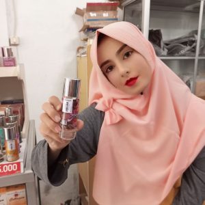 Ini adalah Parfum Loving Sarah brand: Indowangi, age_group: all ages, gender: female, capacity: 30 ml, ingredients: Ethyl Alcohol, Fragrance,